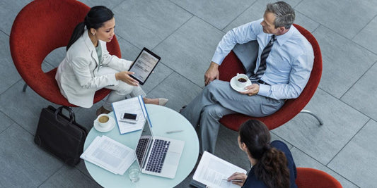 5 maneiras de aproveitar a hora do café para fazer networking - H.Pro